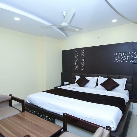 Hotel Rahul Jabalpur Ngoại thất bức ảnh