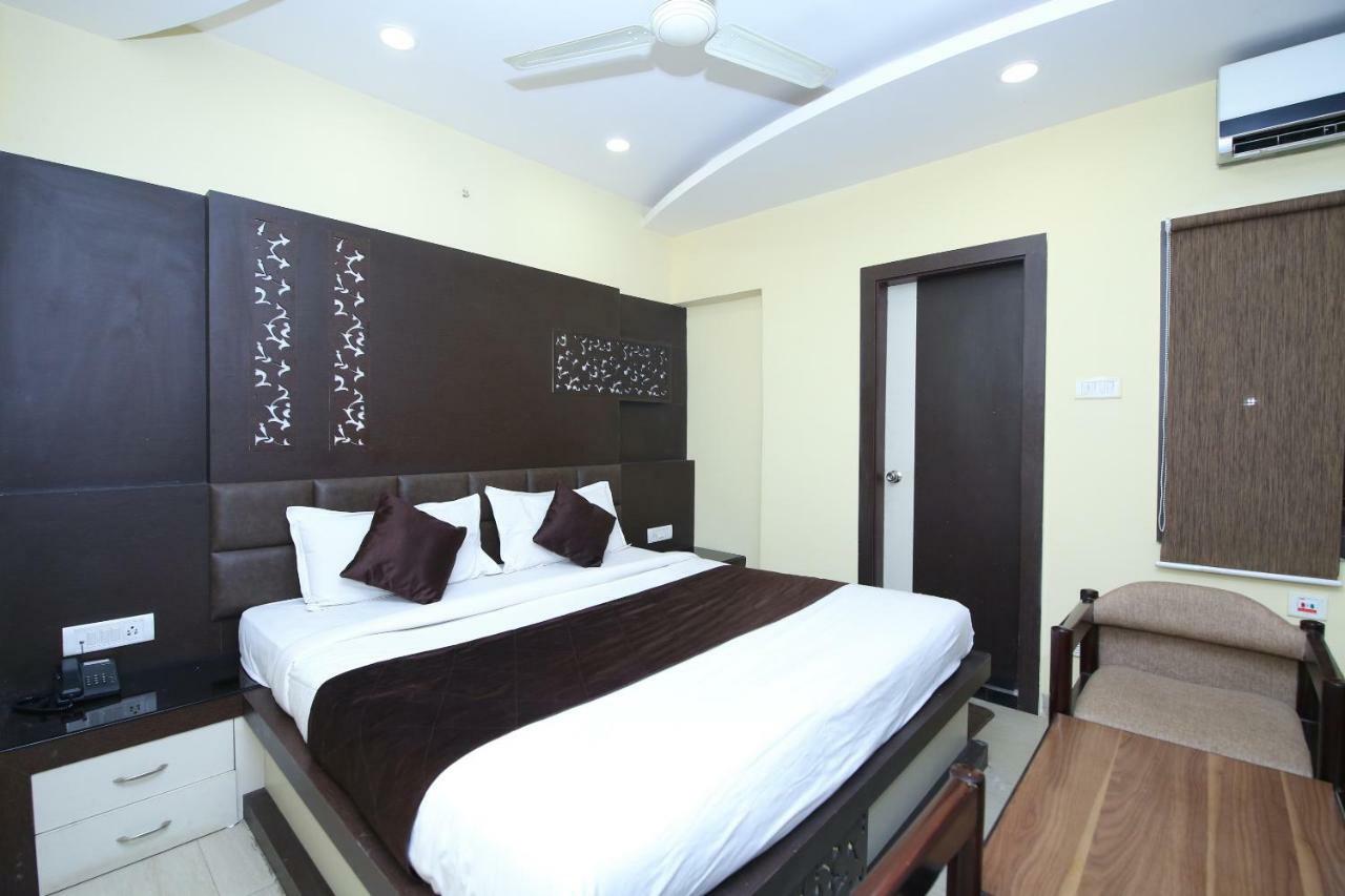 Hotel Rahul Jabalpur Ngoại thất bức ảnh
