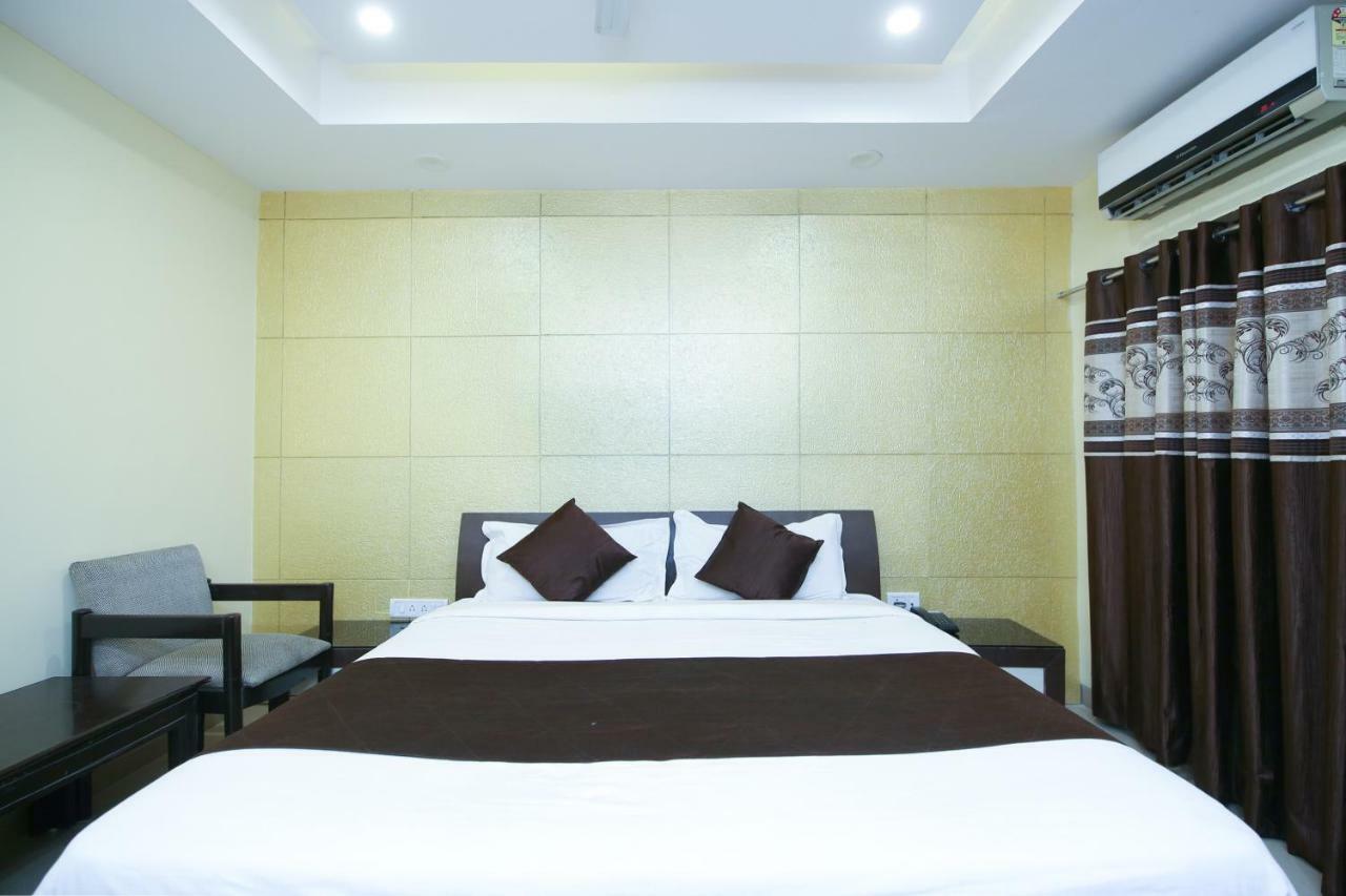 Hotel Rahul Jabalpur Ngoại thất bức ảnh