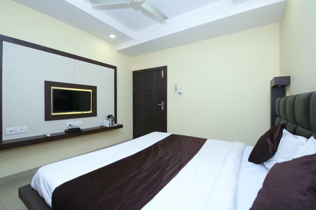 Hotel Rahul Jabalpur Ngoại thất bức ảnh